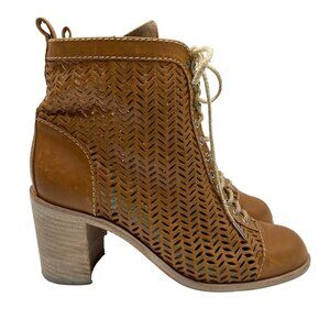 Studio Pollini Brown Perforated Leather Ankle Booties Women's sz37 Made in Italy